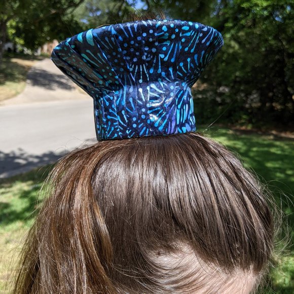 Blue Purple Flower Hair Crown - Picture 9 of 10